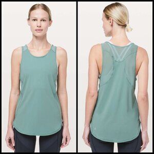 $5 ship! Lululemon Sculpt Tank - Size 8